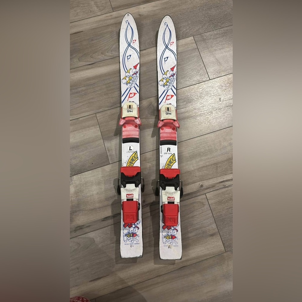 Vintage K2 Downhill Duck Walt Disney Skis 80cm with bindings limited run